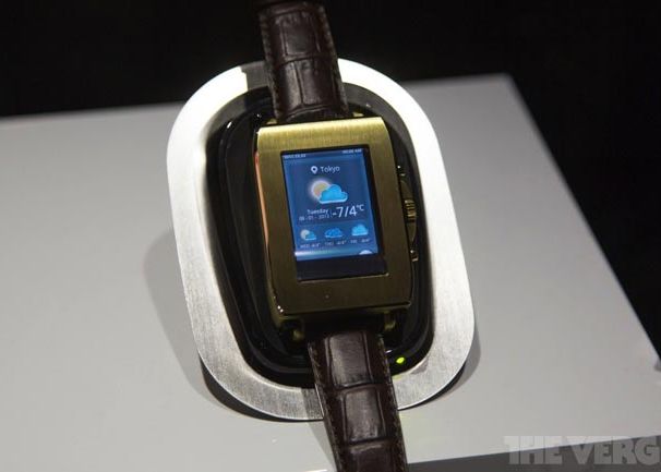 VIDEO Ceasul viitorului, prezentat de Toshiba la CES. Recunoaste bataile de inima ale proprietarului Video Ceasul Viitorului Prezentat De Toshiba La Ces Recunoaste Bataile De Inima Ale Proprietarului