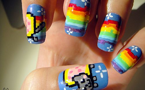 9 modele cool de unghii pentru fetele care stau pe Facebook 7 Modele Cool De Unghii Pentru Fetele Care Stau Pe Facebook