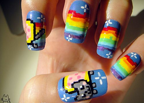 9 modele cool de unghii pentru fetele care stau pe Facebook 7 Modele Cool De Unghii Pentru Fetele Care Stau Pe Facebook