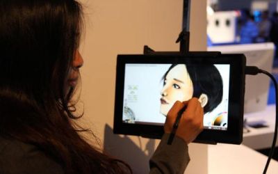 CES 2013: Cum arata pictura pe tablete. Doi artisti au facut minuni pe Vaio Duo 11 si Sony Tap 20