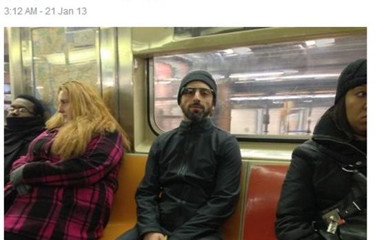 MWC 2013: Realitatea augmentata si camerele foto care te infrumuseteaza pe loc sunt vedetele targului Mwc 2013 Realitatea Augmentata Si Camerele Foto Care Te Infrumuseteaza Pe Loc Sunt Vedetele Targului