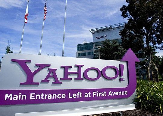 Yahoo! isi schimba pagina de start, pentru a-si mari profitul Yahoo Isi Schimba Pagina De Start Pentru A Si Mari Profitul