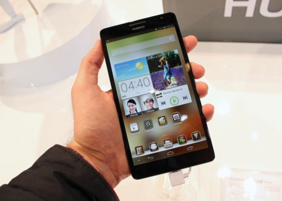 SUPER FOTO: Asa arata toata armata Android de la MWC 2013: Care a fost cel mai spectaculos model prezentat? Asa Arata Toata Armata Android De La Mwc 2013 Cele Mai Spectaculoase Modele De La Htc Sony Lg Samsung