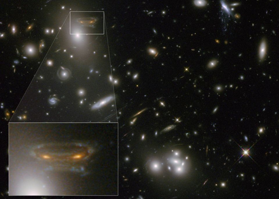 Iluzie optica magnifica. Imaginea publicata de NASA care a aprins imaginatia tuturor. Ce extraterestru apare in ea Iluzie Optica Magnifica Imaginea Publicata De Nasa Care A Aprins Imaginatia Tuturor Ce Extraterestru Apare