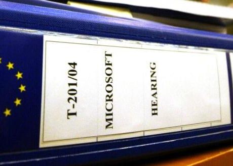 Comisia Europeana a amendat compania Microsoft cu o suma record: 561 de milioane de euro Comisia Europeana A Amendat Compania Microsoft Cu O Suma Record 561 De Milioane De Euro