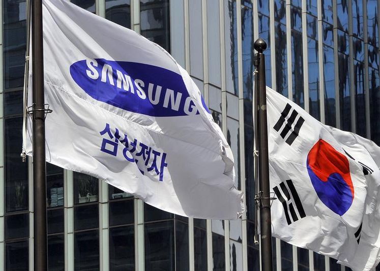 Samsung Galaxy Note III ar putea avea un display de 5,9 inch Samsung Galaxy Note Iii Ar Putea Avea Un Display De 5 9 Inch