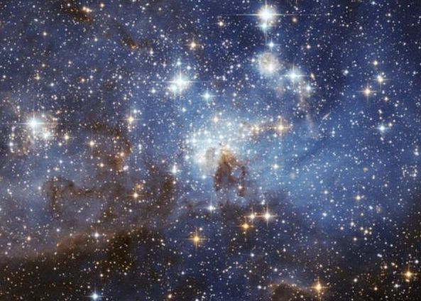 162.983.823 de ani lumina, distanta pana la cea mai apropiata galaxie 162 983 823 De Ani Lumina Distanta Pana La Cea Mai Apropiata Galaxie