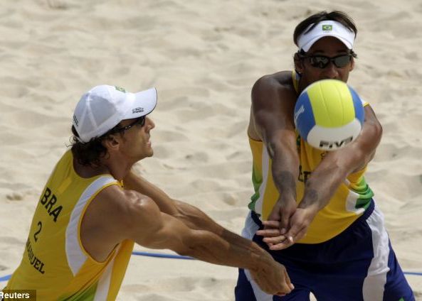 Expertii spun: efortul fizic ii face pe atleti sa aiba si creierul antrenat Expertii Spun Efortul Fizic Ii Face Pe Atleti Sa Aiba Si Creierul Antrenat