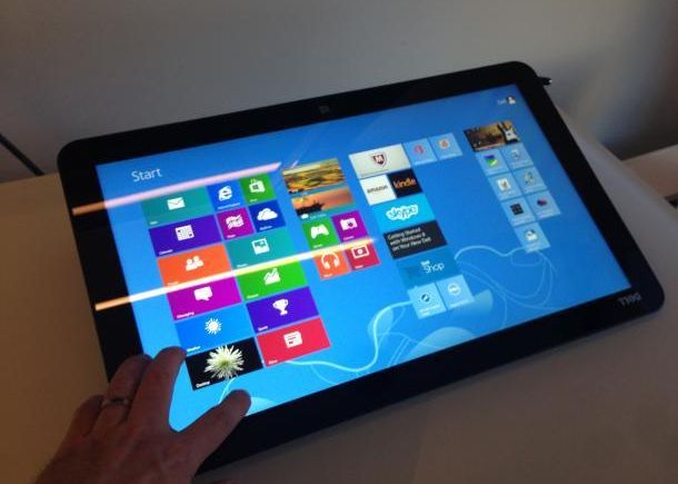 Dell XPS 18, un hibrid desktop-tableta cu Windows 8. Gadgetul perfect pentru nehotarati VIDEO Dell Xps 18 Un Hibrid Desktop Tableta Cu Windows 8 Gadgetul Perfect Pentru Nehotarati Video