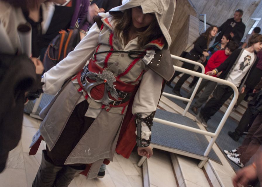 Comic Con Romania. Actori celebri, figurine de 1000 de lei si aglomeratie mare la prima conventie SF Comic Con Romania Actori Celebri Figurine De 1000 De Lei Si Aglomeratie Mare La Prima Conventie Sf