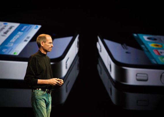 Era Steve Jobs nu s-a incheiat. Vestea anului pentru fanii Apple Era Steve Jobs Nu S A Incheiat Vestea Anului Pentru Fanii Apple