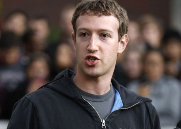Primul site facut de Mark Zuckerberg? Hackerii spun ca ar fi inca activ Primul Site Facut De Mark Zuckerberg Hackerii Spun Ca Ar Fi Inca Activ