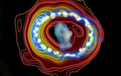 Primele fotografii ale unei stele care se stinge