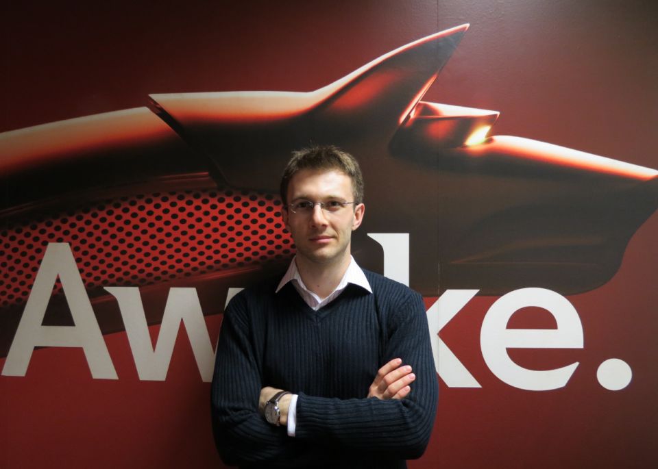 Care sistem de operare mobil e mai sensibil la virusi? INTERVIU cu Liviu Arsene, specialist in securitate la Bitdefender Care Sistem De Operare Mobil E Mai Sensibil La Virusi Interviu Cu Liviu Arsene Specialist In Securitate