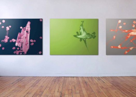 Urmele degetelor pe ecranul unui iPad dupa o sesiune de jocuri sau navigare pe net au creat tablouri de expozitie Urmele Degetelor Pe Ecranul Unui Ipad Dupa O Sesiune De Jocuri Sau Navigare Pe Net Au Creat Tablouri De