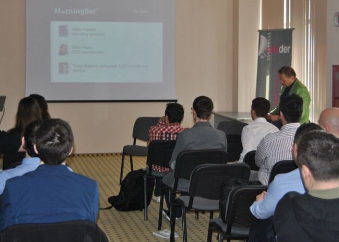 Clujul invata din lectia Silicon Valley. Antreprenorii locali fac pregatire intensiva la Startup Workout Weekend Clujul Invata Din Lectia Silicon Valley Antreprenorii Locali Pregatire Intensiva La Startup Workout Weekend 1