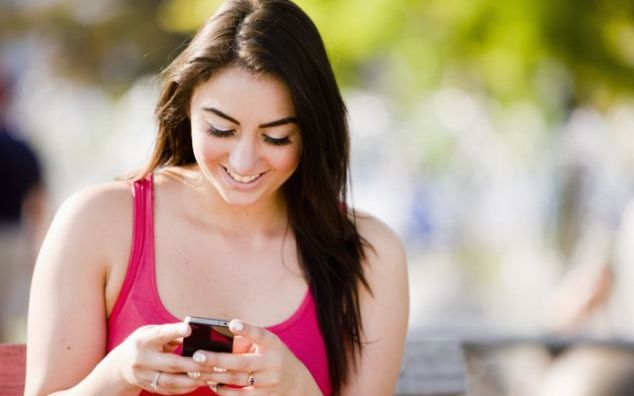 Aplicatia care cerceteaza dispozitia in functie de SMS-urile trimise sau vocea din convorbirile telefonice Aplicatia Care Cerceteaza Dispozitia In Functie De Sms Urile Trimise Sau Vocea Din Convorbirile Telefonice