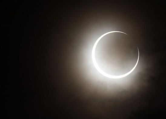 Inelul de foc din Australia. Video si foto cu eclipsa de Soare Inelul De Foc Din Australia Video Si Foto Cu Eclipsa De Soare