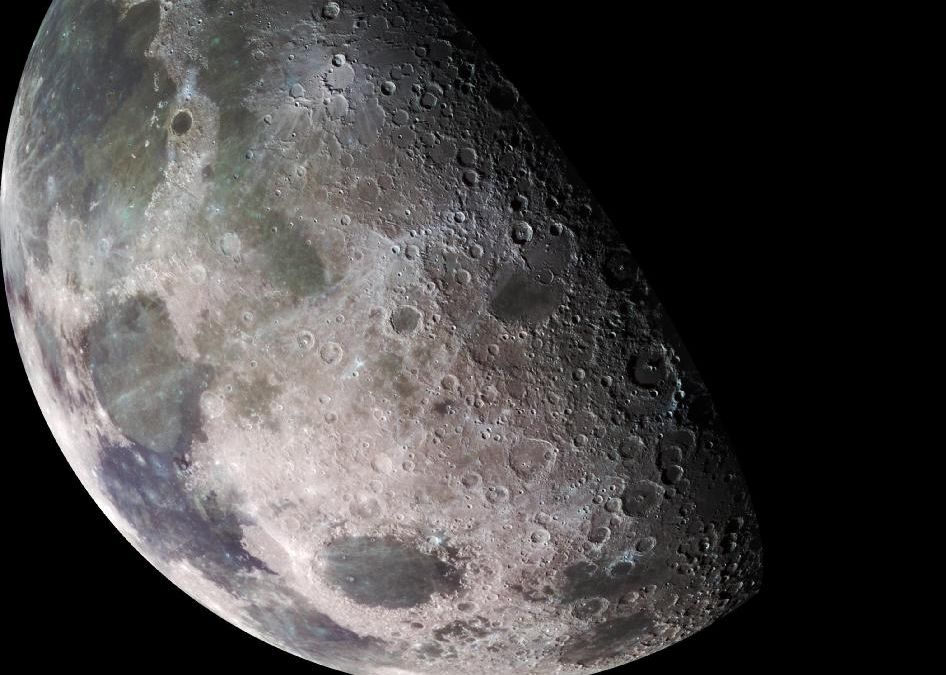 Cea mai puternica explozie observata vreodata pe suprafata Lunii. VIDEO difuzat de NASA Cea Mai Puternica Explozie Observata Vreodata Pe Suprafata Lunii Video Difuzat De Nasa