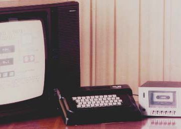Gadgeturile copilariei. Calculatorul HC si Ultrabookul de astazi Gadgeturile Copilariei Calculatorul Hc Si Urmasul Lui