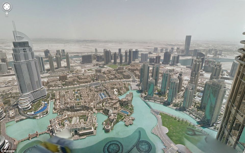 Google Street View urca in cea mai inalta cladire din lume Google Street View Urca In Cea Mai Inalta Cladire Din Lume