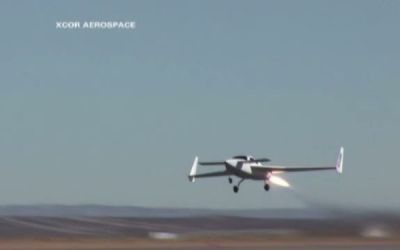 Avionul care ne va duce vizitatori in spatiu din 2015. E facut de americani