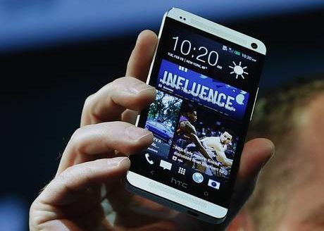 HTC spera sa reduca din pierderi prin diversificarea colectiei de smartphone-uri One Htc Spera Sa Reduca Din Pierderi Prin Diversificarea Colectiei De Smartphone Uri One