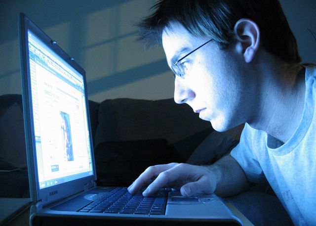 Principalele motive pentru trolling: plictiseala si amuzamentul Principalele Motive Pentru Trolling Plictiseala Si Amuzamentul