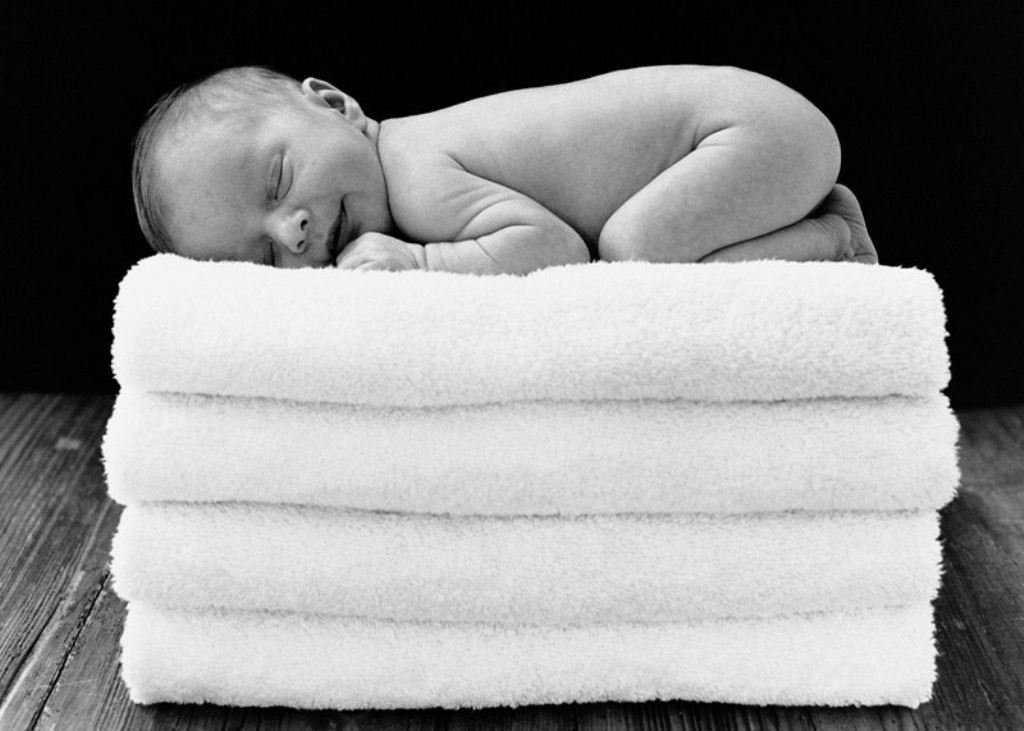 Britanicii ar putea permite nasterea primului copil cu trei parinti Britanicii Ar Putea Permite Nasterea Primului Copil Cu Trei Parinti