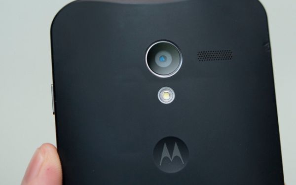 Seful Google Surprins Cu Telefonul Inca Nelansat Motorola Moto X Video