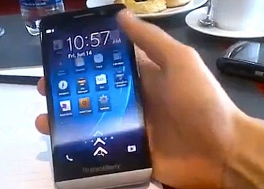BlackBerry A10, imagini neoficiale si specificatii. Avantajele fata de Galaxy S4 Blackberry A10 Imagini Neoficiale Si Specificatii Avantajele Fata De Galaxy S4