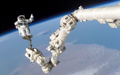 Comunicam cu extraterestrii? Ce a fost filmat in apropierea Statiei Spatiale Internationale