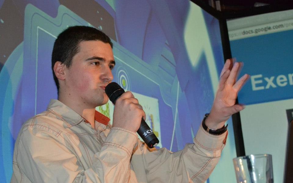 Romanii lanseaza un cloud pentru roboti si gadgeturi. Poti controla prajitorul de paine prin Internet Romanii Lanseaza Un Cloud Pentru Roboti Si Gadgeturi 1