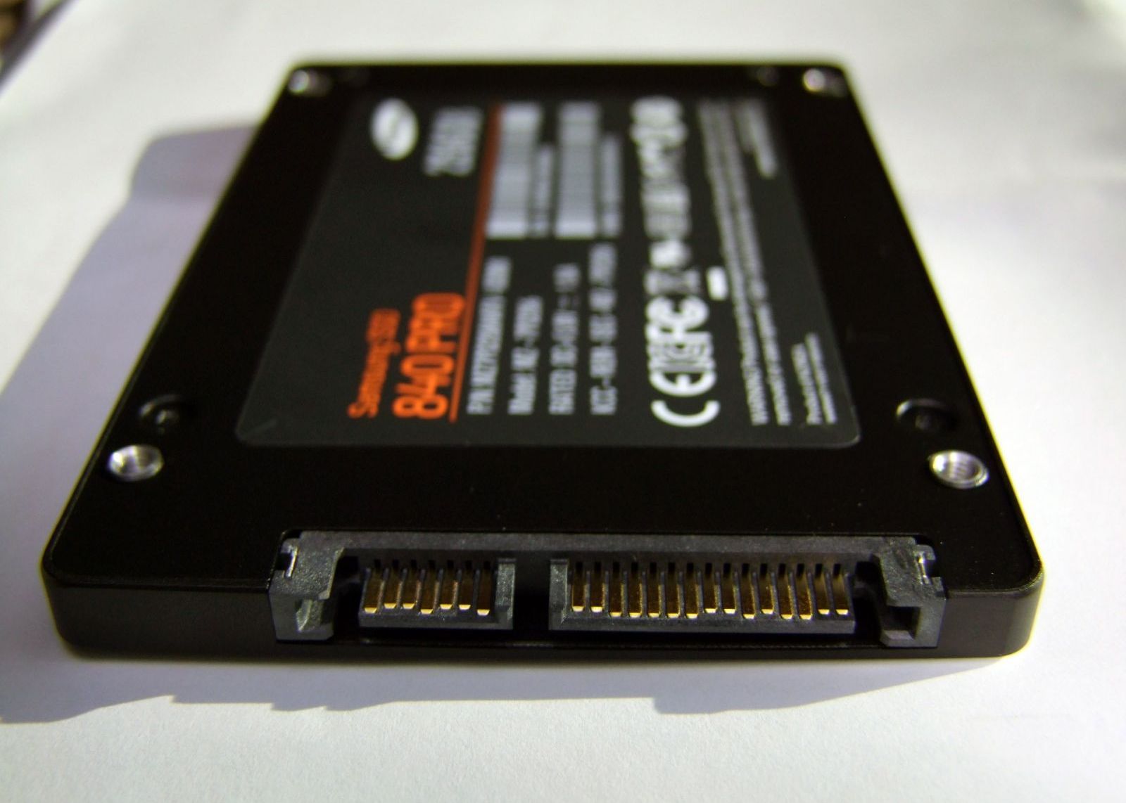 Samsung promite un SSD pentru toata lumea Samsung Promite Un Ssd Pentru Toata Lumea