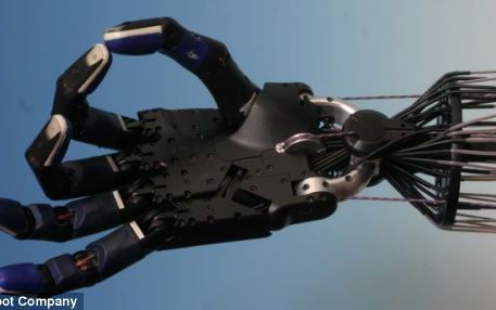 Robotii Care Se Pot Misca Precum Animalele Si Pot Comunica Cu Oamenii