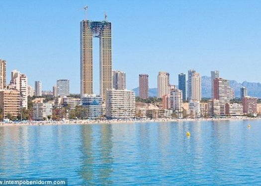 Gafa Monumentala Facuta De Arhitecti In Spania Au Construit O Cladire De 47 De Etaje Si Nu O Pot Folosi