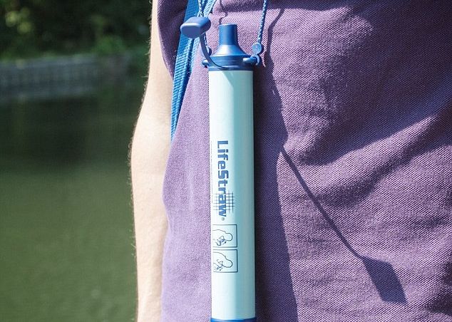 Apa Din Vasul De Toaleta Sau Din Lacuri Poate Fi Bauta Cu Ajutorul Unui Filtru Portabil