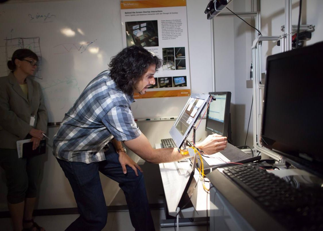 Magic Window Revolutia Microsoft In Materie De Video Chat