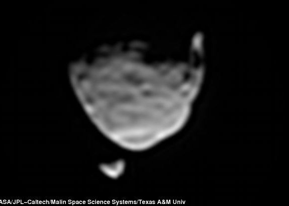 Curiosity A Reusit Sa Surprinda Lunile Lui Marte In Eclipsa Video