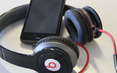 Beats Electronics doreste sa scape de unul dintre actionari, producatorul de telefoane mobile HTC