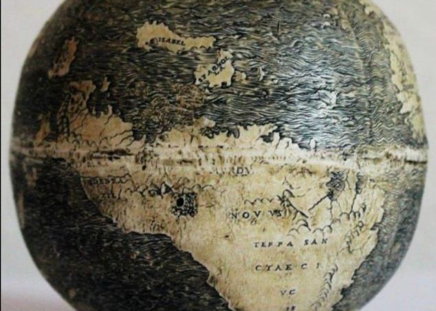 Cea Mai Veche Reprezentare A Globului Pamantesc A Fost Facuta Pe Un Ou De Strut