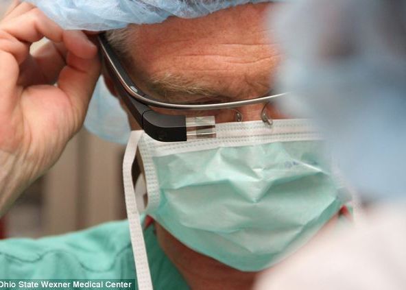Google Glass A Intrat In Medicina A Avut Loc Prima Operatie In Care Chirurgii Au Folosit Dispozitivul