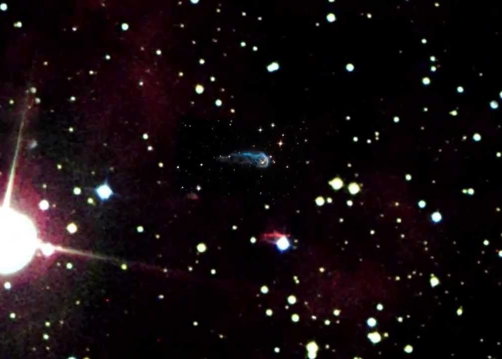 NASA a surprins o omida cosmica in timpul metamorfozei sale VIDEO Nasa A Surprins O Omida Cosmica In Timpul Metamorfozei Sale Video