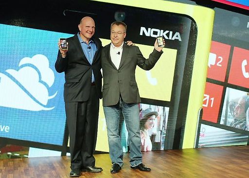 Microsoft cumpara divizia de telefoane a Nokia. Pretul: 5,4 miliarde de euro Microsoft Cumpara Divizia De Telefoane A Nokia Pretul 5 4 Miliarde De Euro