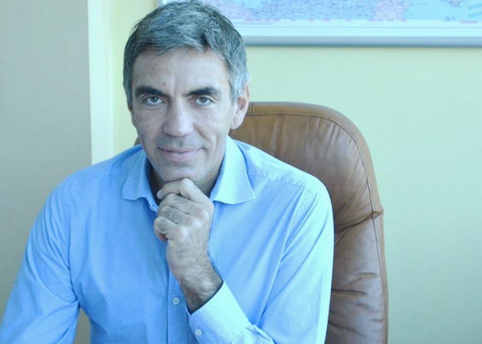 Dragos Anastasiu, milionar: De viitor sunt business-urile in IT” Dragos Anastasiu Milionar De Viitor Sunt Business Urile In It