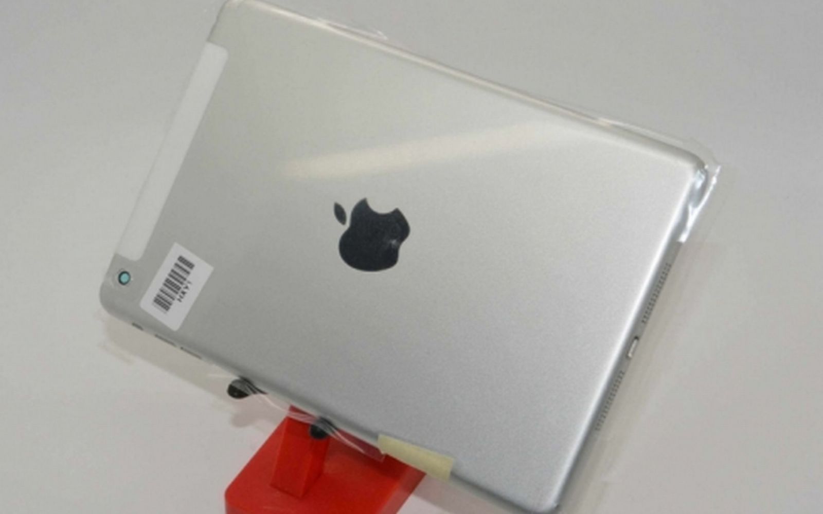 Noile Tablete Pe Care Le Ar Putea Lansa Apple Cum Vor Arata Ipad Mini 2 Ipad Mini S Si Ipad Ul Urias