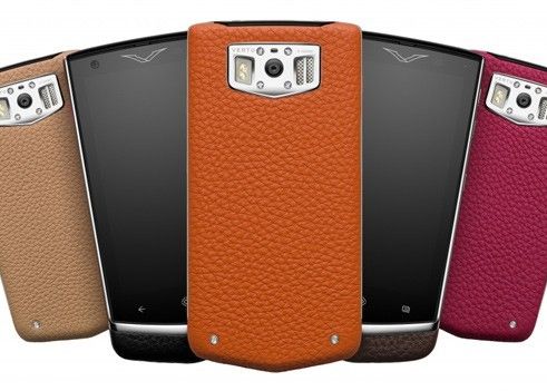 Vertu Constellation Cum Arata Telefonul De 6 600 Dotarile Tehnice Te Vor Mira