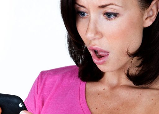 Tati, ce e asta? Socul pe care l-au avut niste parinti dupa ce i-au cumparat un telefon copilului! Ce au gasit in el: Tati Ce E Asta Socul Pe Care L Au Avut Niste Parinti Dupa Ce I Au Cumparat Un Telefon Copilului Ce Au