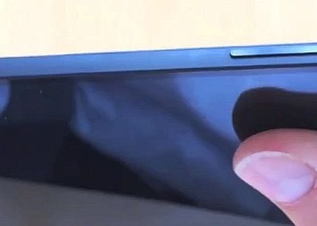 Nexus 5, dezvaluit integral intr-un video detaliat. Ar putea fi lansat chiar saptamana aceasta! Google Nexus 5 Dezvaluit Integral Intr Un Video Detaliat Ar Putea Fi Lansat Chiar Saptamana Aceasta