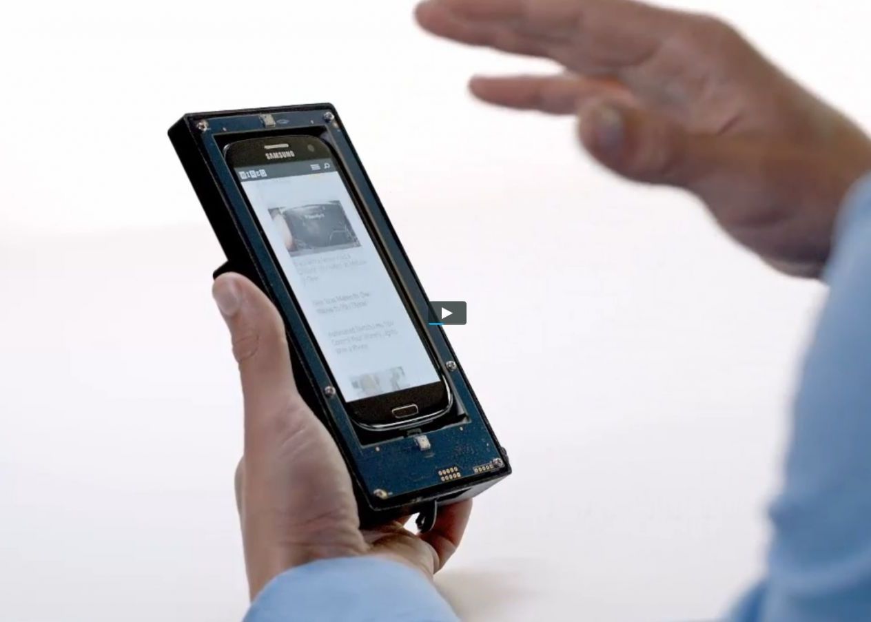 Inovatia Anului In Telefonia Mobila Utilizatorii Vor Putea Controla Smartphone Urile Fara Sa Atinga Ecranul